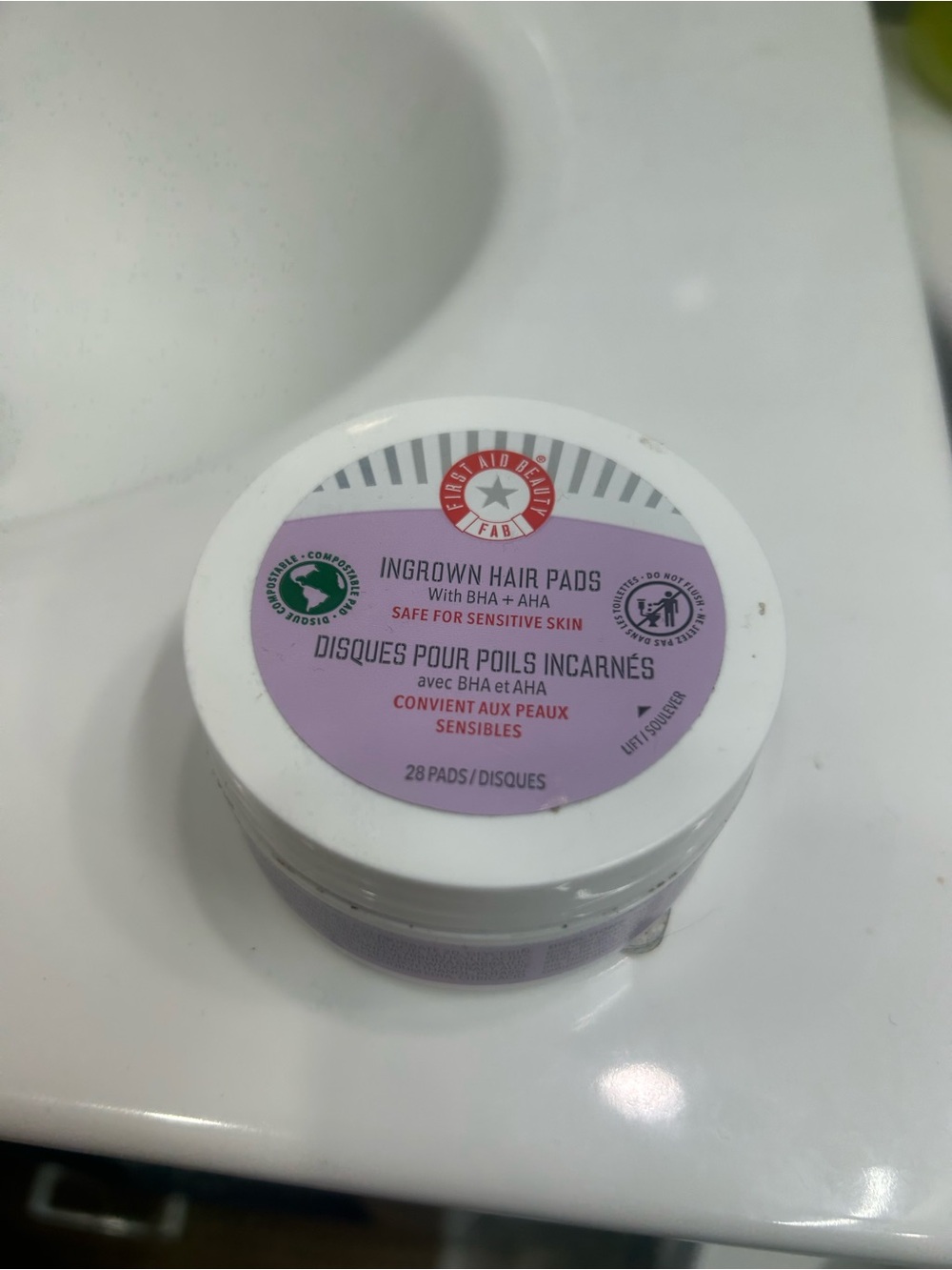 First Aid Beauty Ingrown Hair Pads
